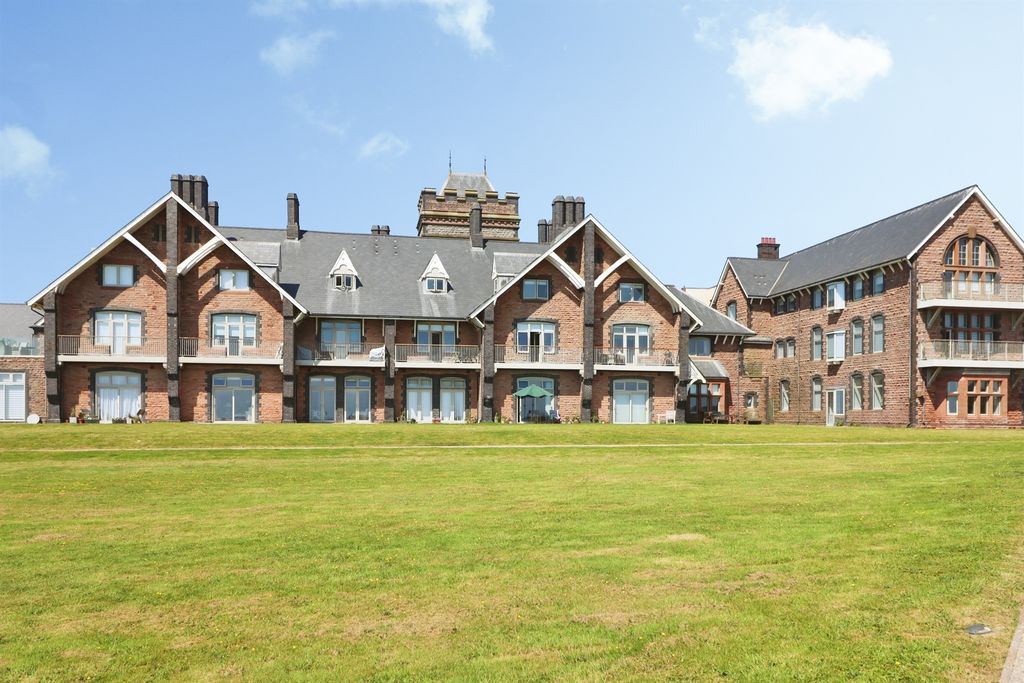 Additional image 18 of 3 bed flat for saleRest Bay, Porthcawl CF36