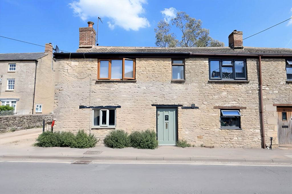 Property photo 2 of 19