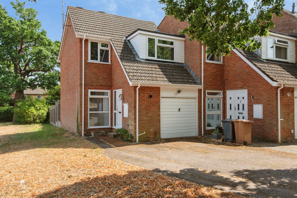 Property photo 1 of 19