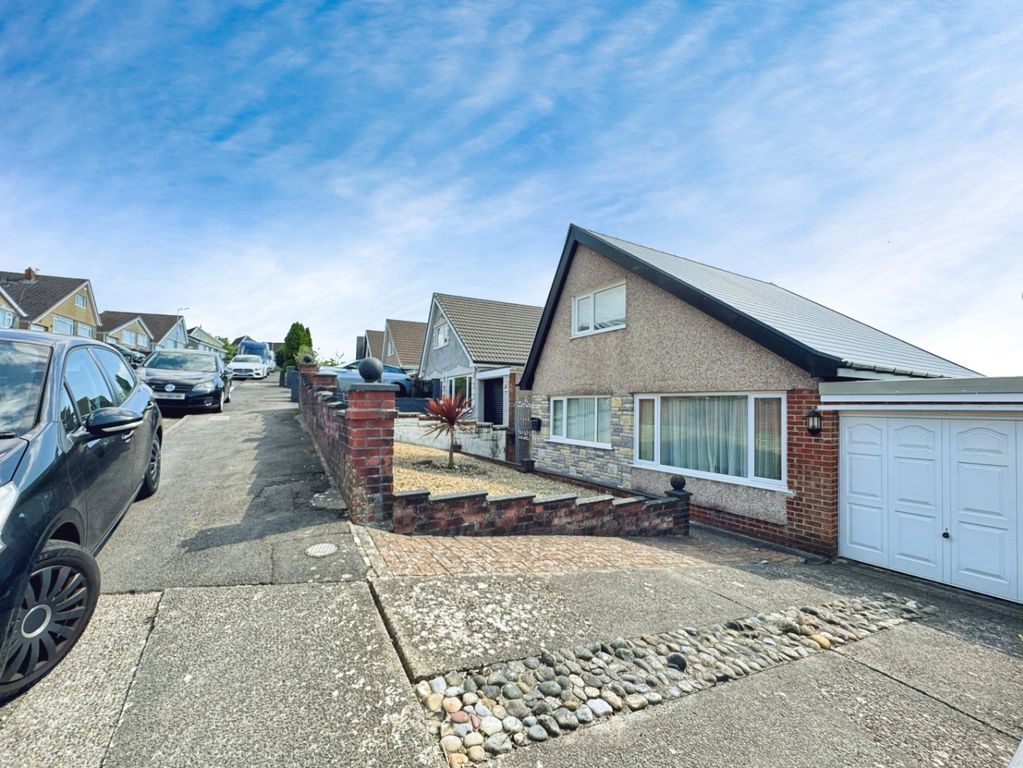 Property photo 1 of 27 4142270