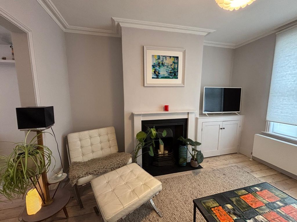 Property photo 2 of 15 Picture No. 36