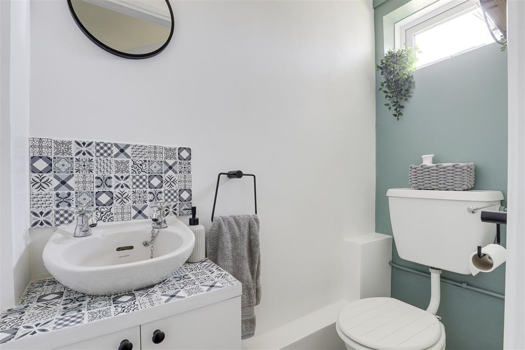 Property photo 3 of 22 2101.Jpg