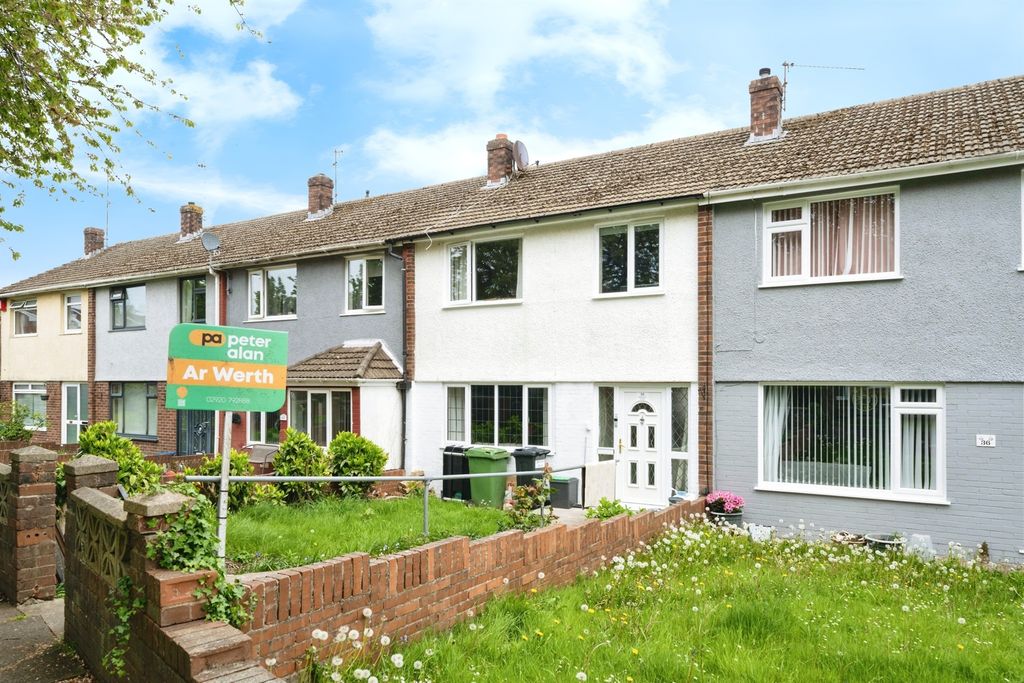 Property photo 1 of 19