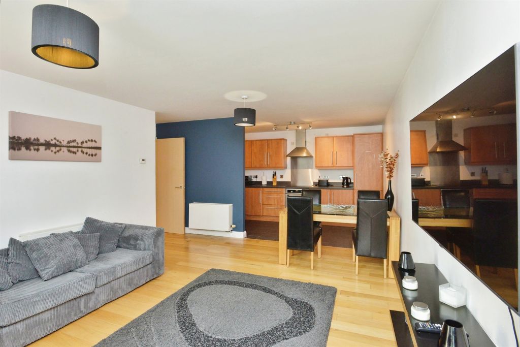 Additional image 13 of 2 bed flat for saleMortimer Square, Milton Keynes MK9