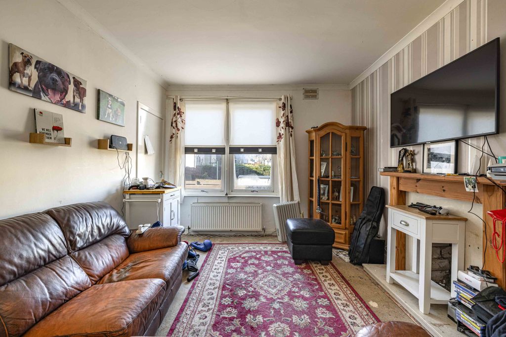 Additional image 4 of 1 bed flat for saleMansfield Gardens, Hawick TD9