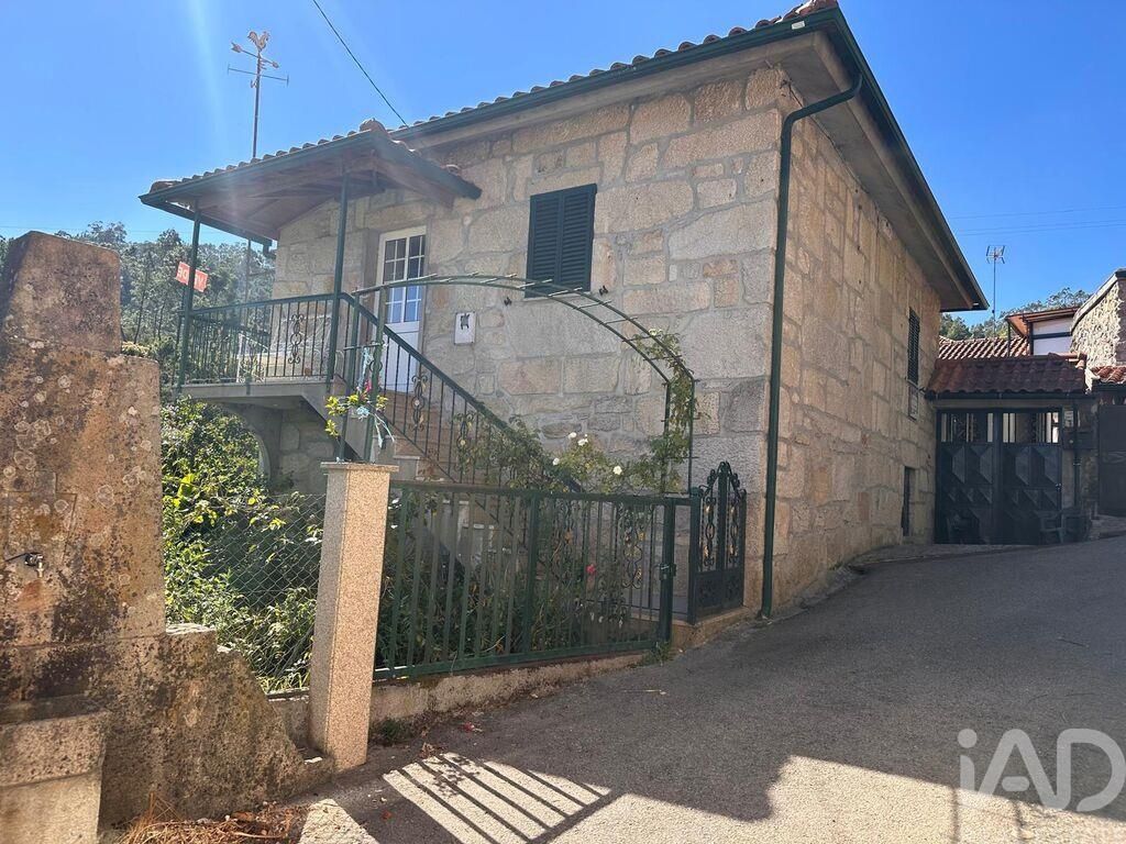 Property photo 1 of 28