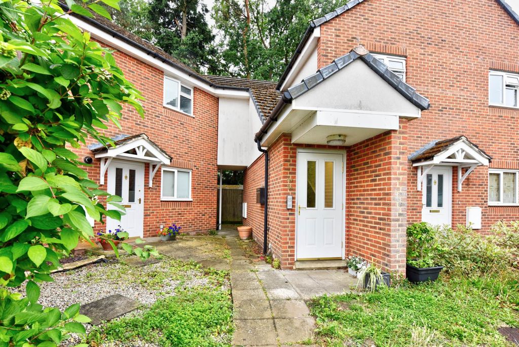 Property photo 1 of 6