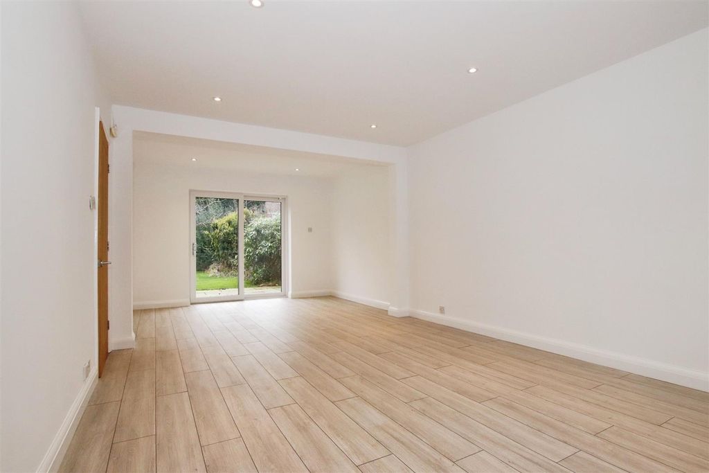 Property photo 3 of 28 Open Plan Through Lounge/Dining Room