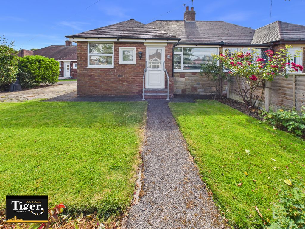 Property photo 1 of 16 Cam01931G0-Pr0380-Still015
