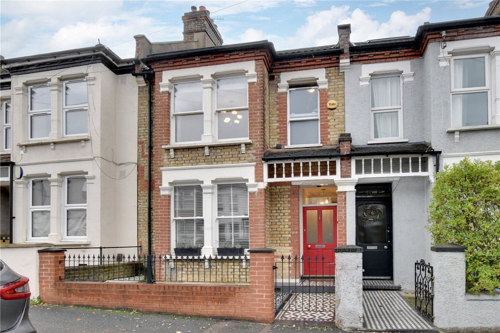 Property photo 1 of 24 Picture No. 21