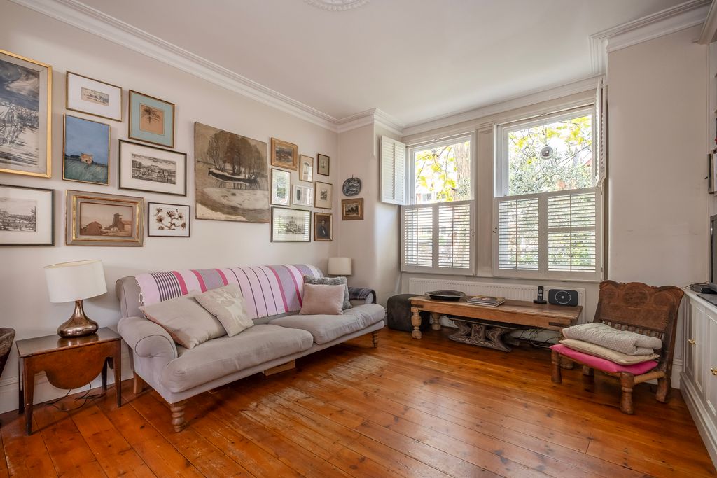 Property photo 2 of 16
