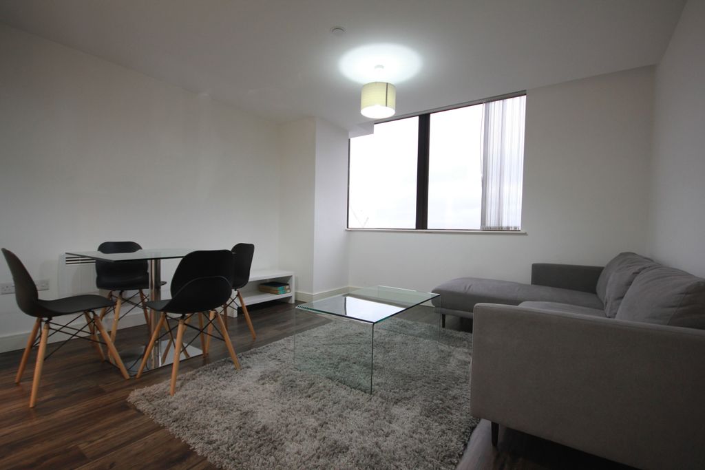 Property photo 2 of 12