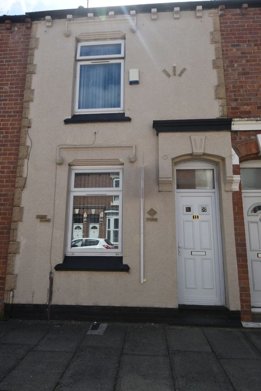 Property photo 1 of 8