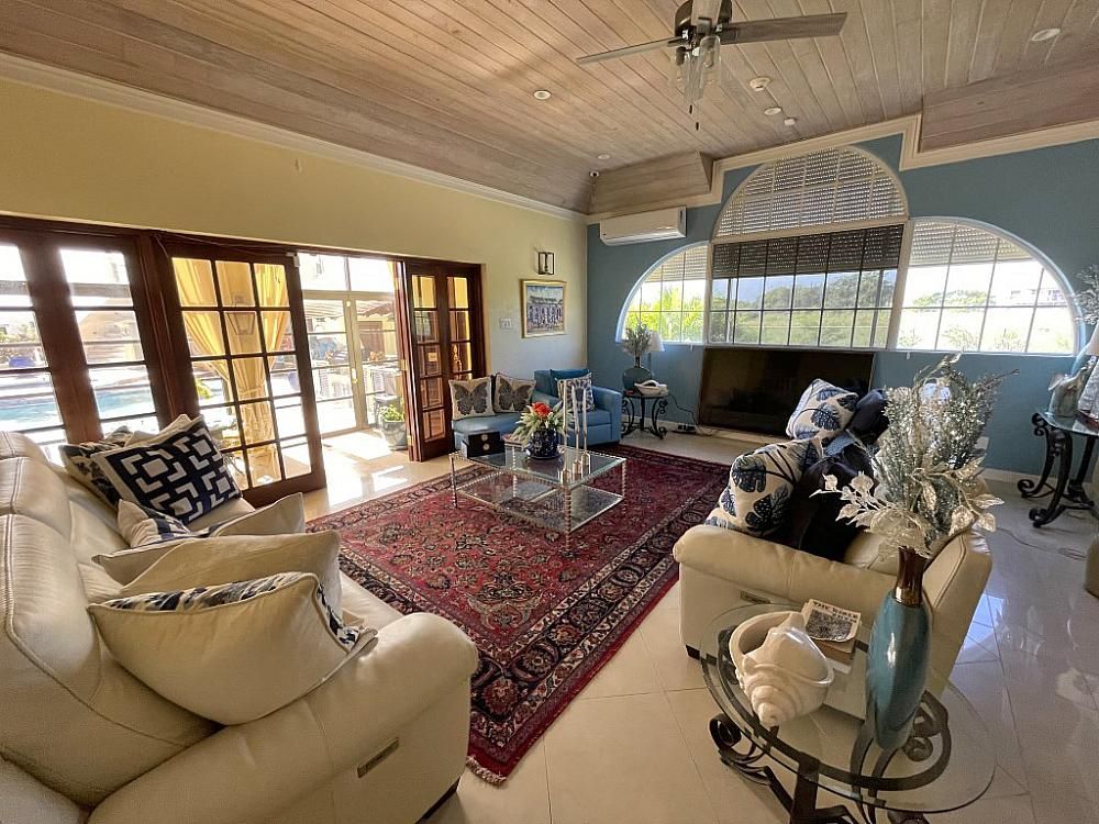 Property photo 3 of 29