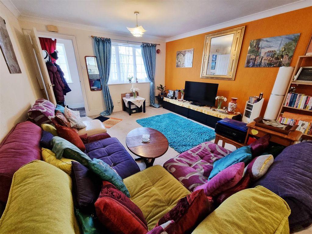 Additional image 5 of 1 bed flat for saleBounsalls Court, Launceston PL15