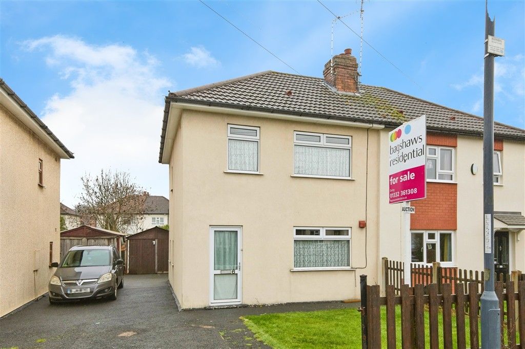 Property photo 1 of 12