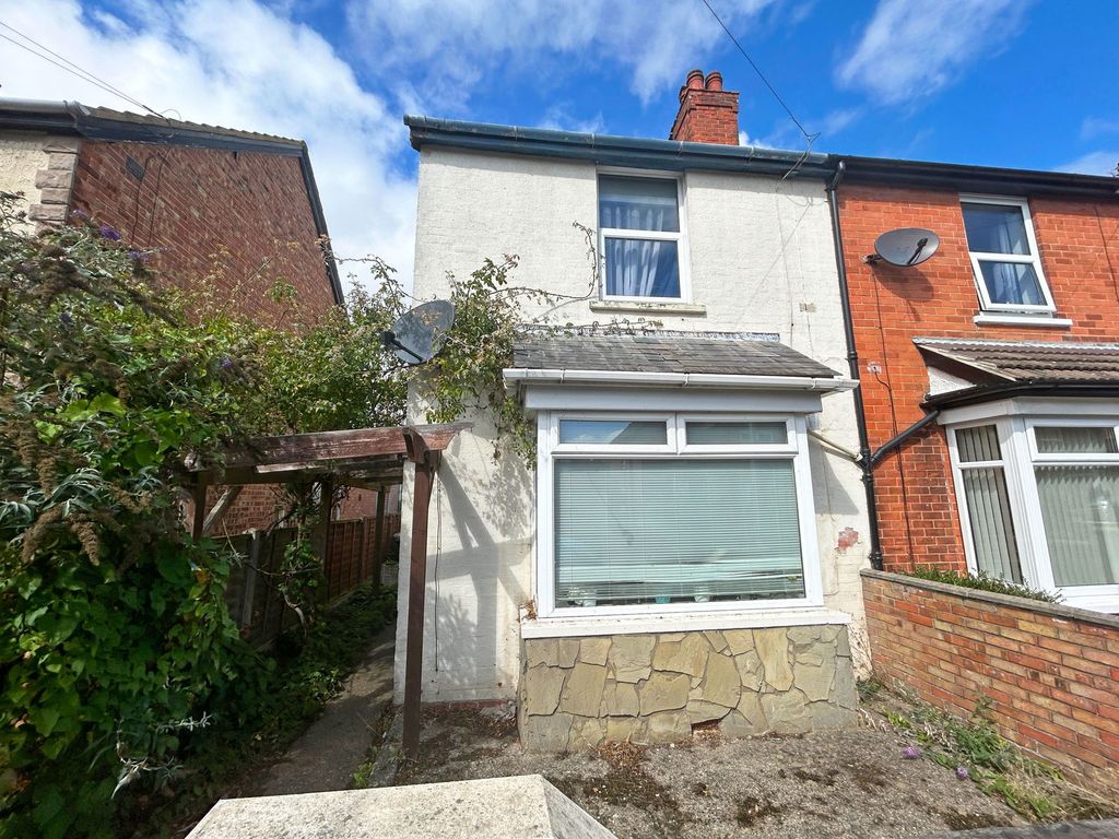 Property photo 1 of 11