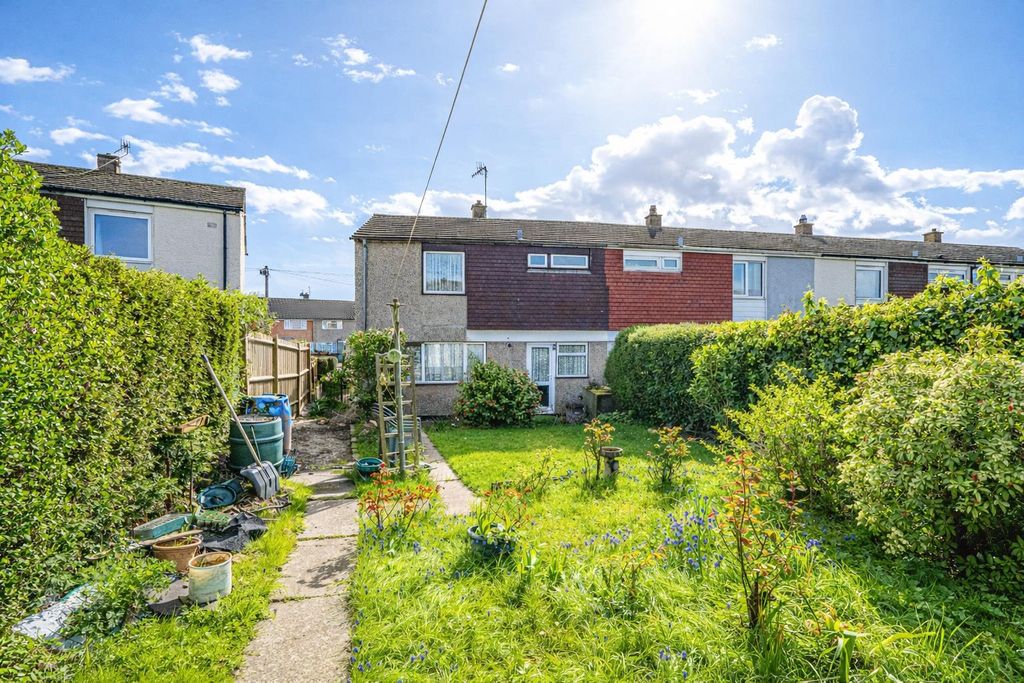 Property photo 2 of 17 2Cf8887c-3B43-4294-8567-1A8B1384421A.Png