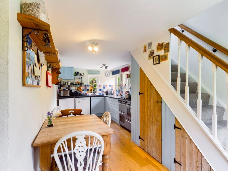 Property photo 3 of 15 Kitchen