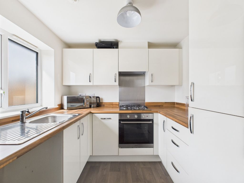 Property photo 3 of 7 4272397