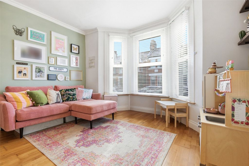 Property photo 3 of 16 Picture No. 04