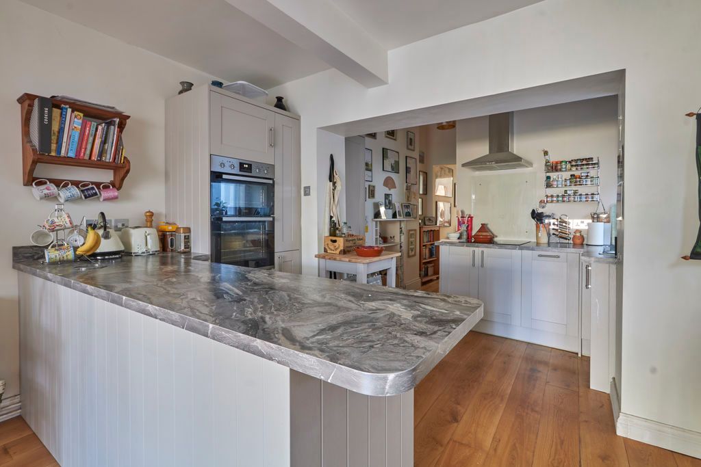 Property photo 3 of 17 Kitchen Diner