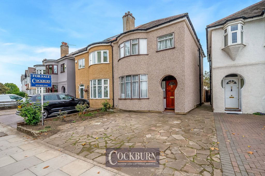 Property photo 1 of 19