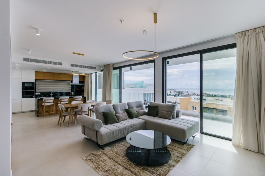 Property photo 3 of 22