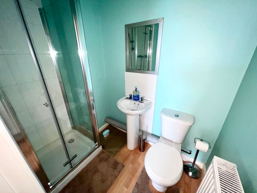 Property photo 3 of 4