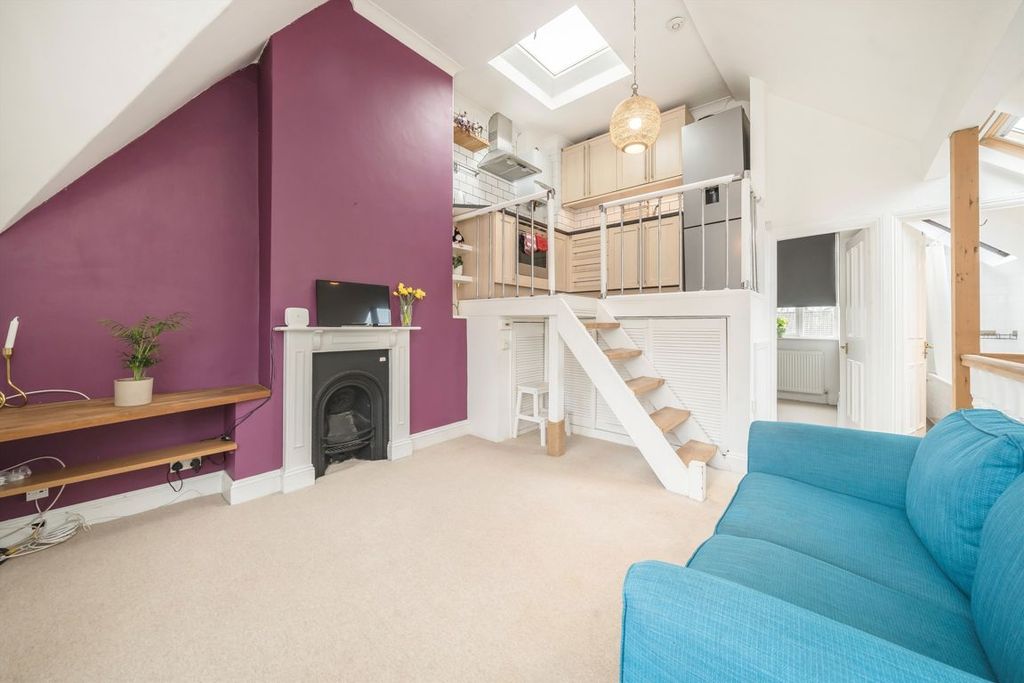 Property photo 2 of 4