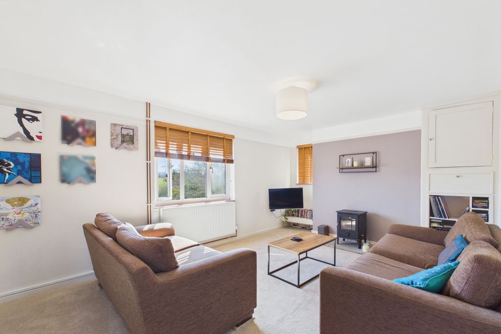 Property photo 2 of 14 Picture No. 07