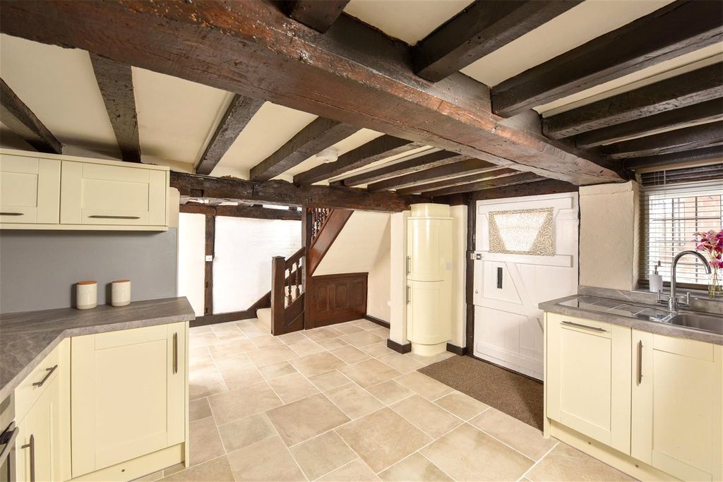 Property photo 2 of 13 Picture No. 12