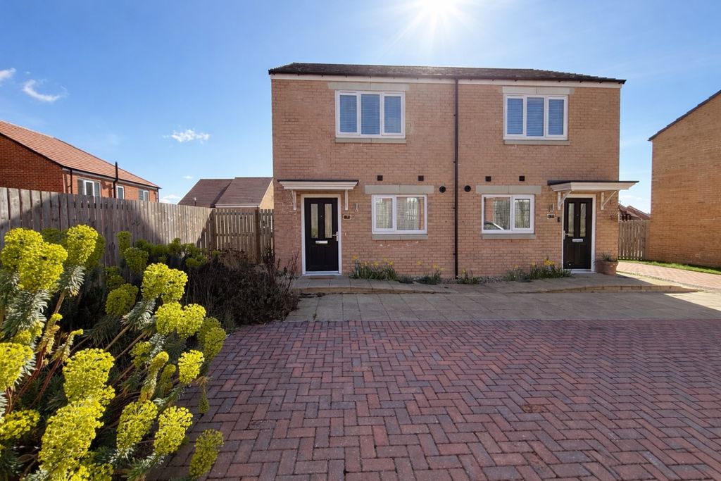 Property photo 1 of 17 466C6887-9014-4Ca0-8Dca-A8F8Adb4E10A