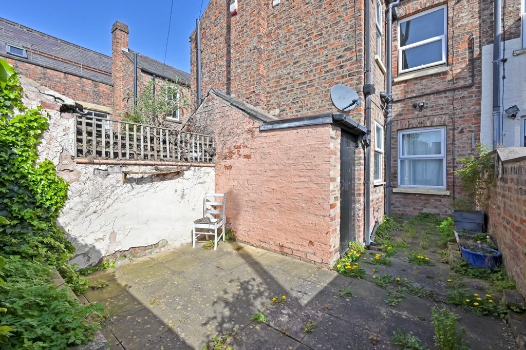 Property photo 2 of 11 Picture 2