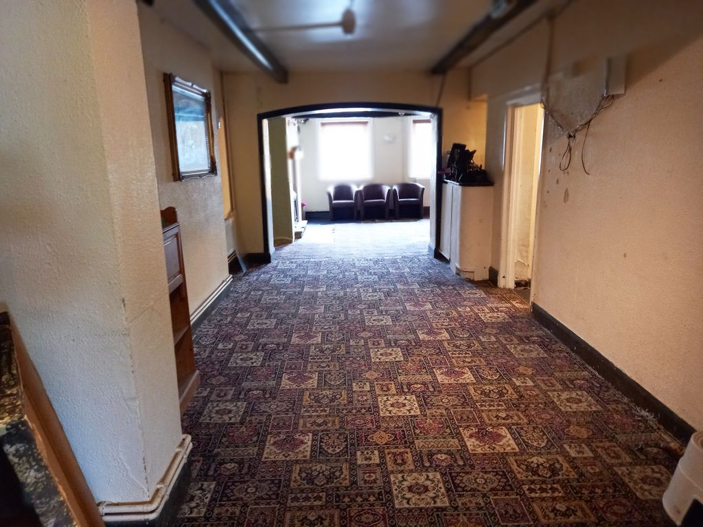 Property photo 2 of 4