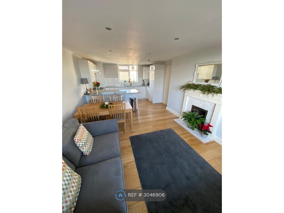 Property photo 1 of 7 Open Plan Living Room