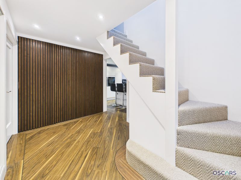 Property photo 2 of 31 Photo 24