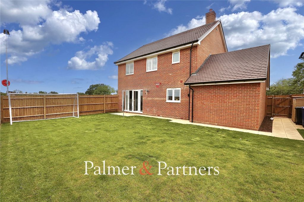 Property photo 2 of 25 Picture No. 43