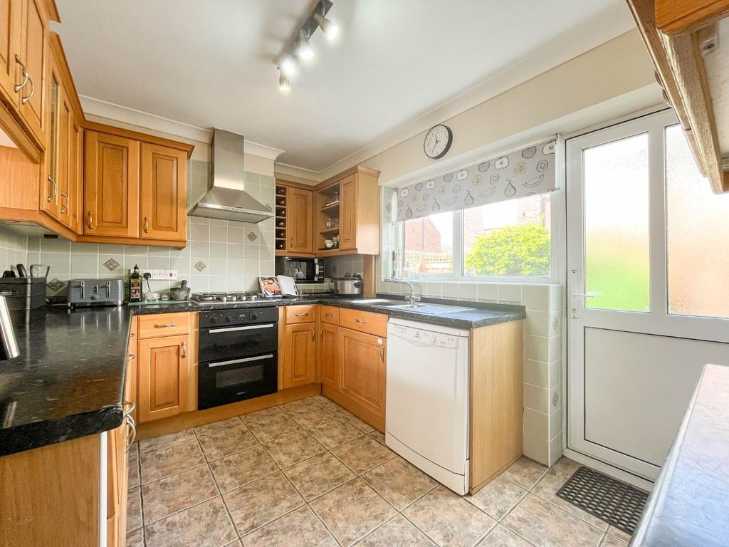 Property photo 3 of 18 Img_0408.Jpg