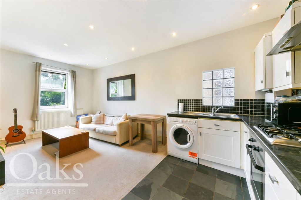 Property photo 2 of 9 Picture No. 06