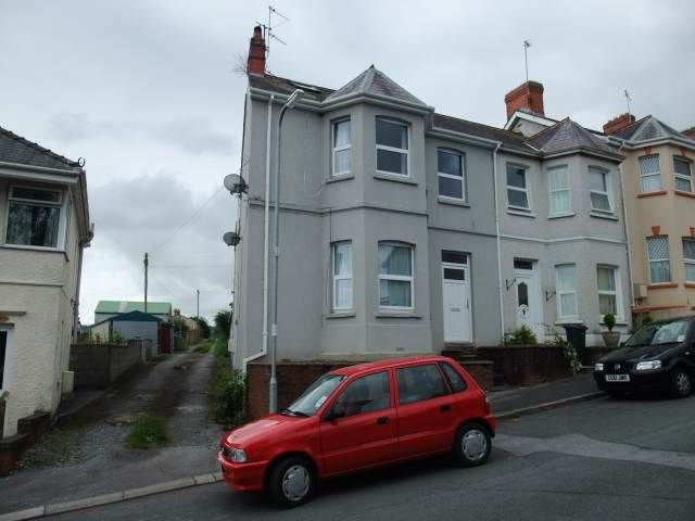 Property photo 1 of 7 Exterior