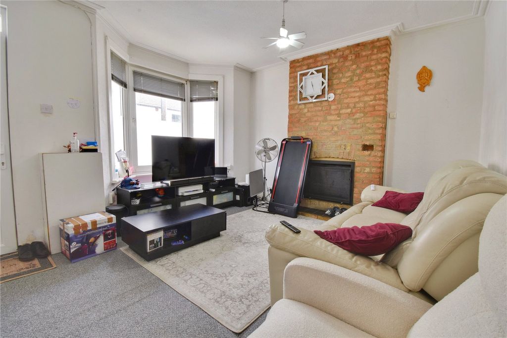 Property photo 2 of 9 Picture No. 03