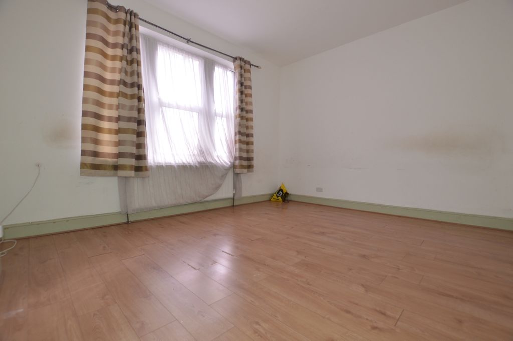 Property photo 2 of 7 Dsc_0527