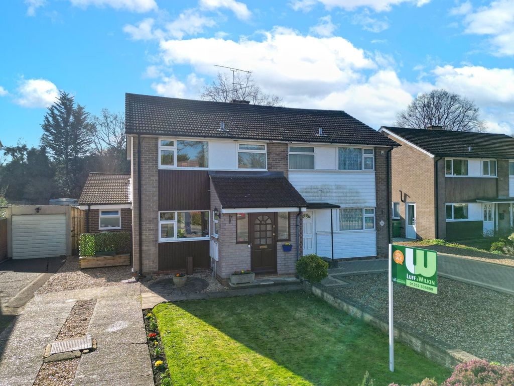 Property photo 1 of 12