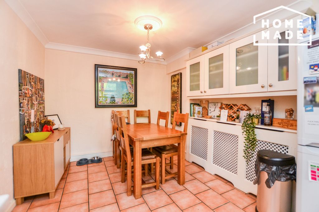 Property photo 3 of 12 Dsc_026816507252001650759197.Jpg