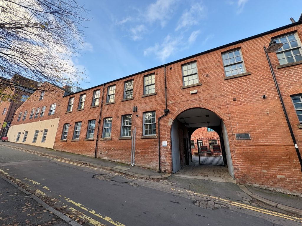 Property photo 2 of 8 Picture No. 09