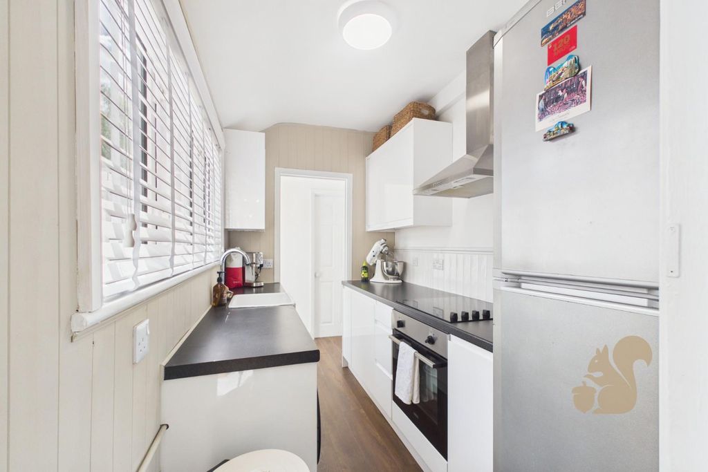 Property photo 3 of 20 Cam01659G0-Pr0796-Still005.Jpg