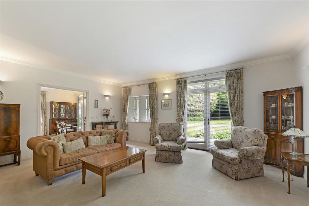 Property photo 3 of 24 05.
