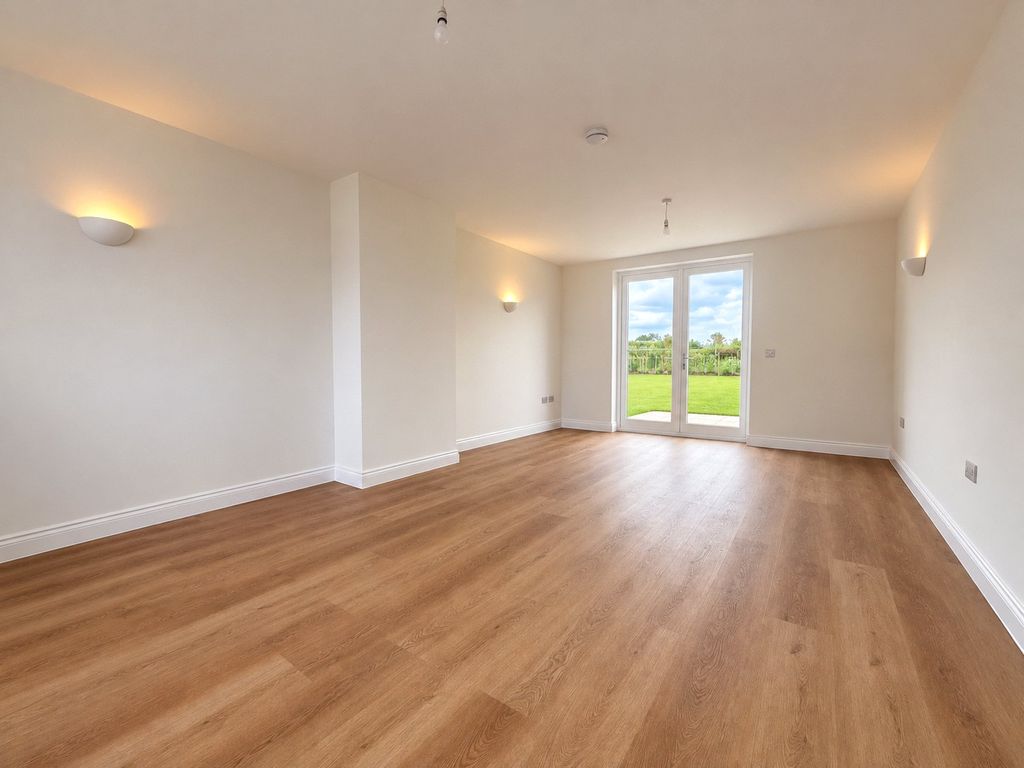 Property photo 3 of 7 Picture No. 05