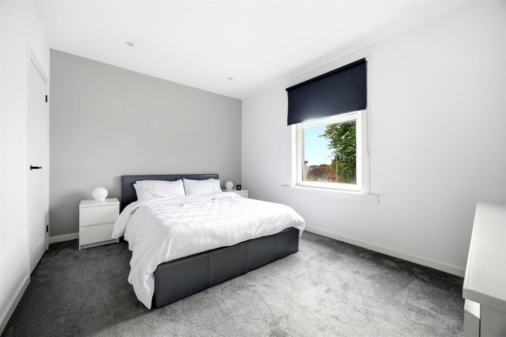 Property photo 3 of 22 09-50_Coltmuir_Street_Glasgow_009.Jpg